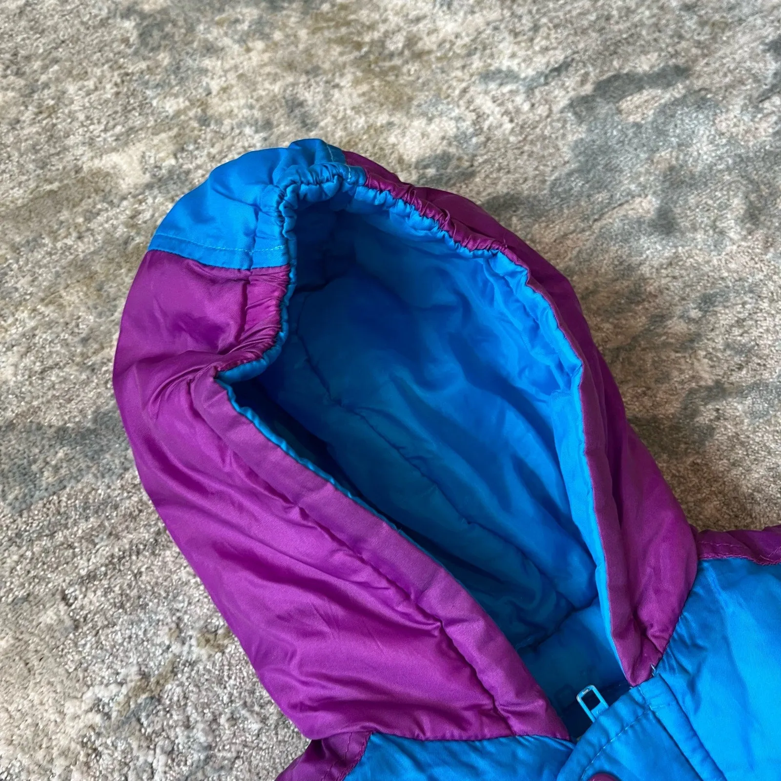 Trendy 2025 Vintage Skyline Hooded Winter Coat 18 Months  Today Only!