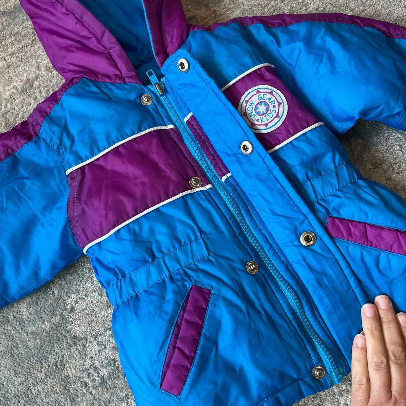 Trendy 2025 Vintage Skyline Hooded Winter Coat 18 Months  Today Only!