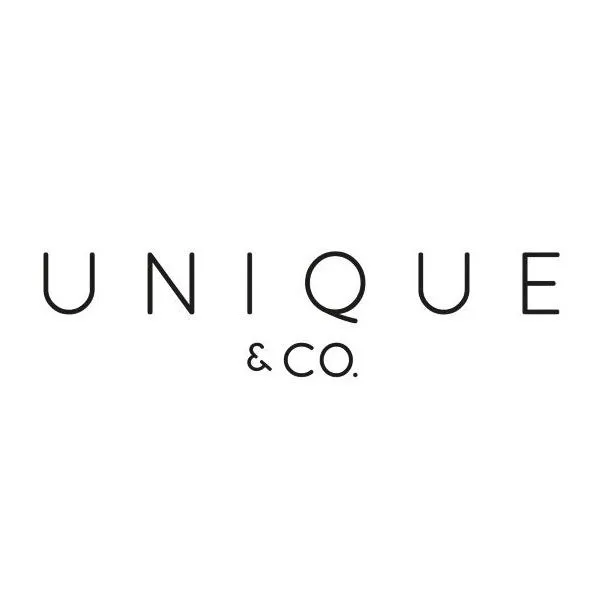 Unique & Co Sterling Silver Cubic Zirconia Stud Earrings ME-665