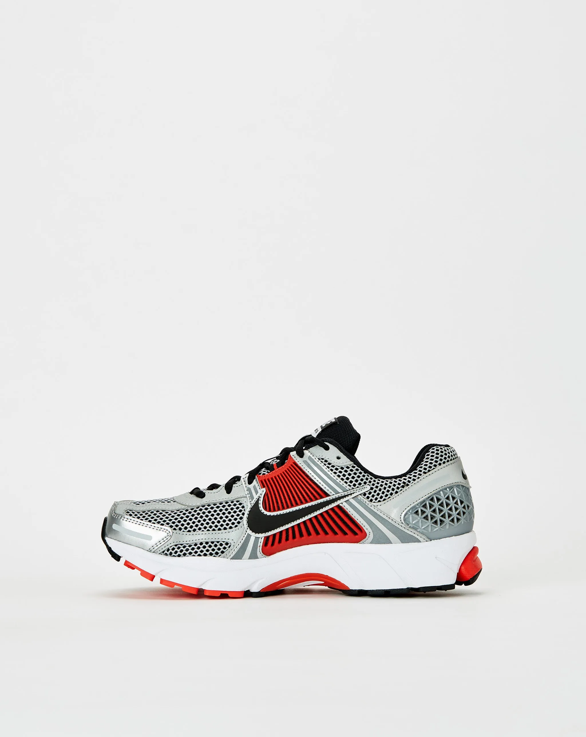 Zoom Vomero 5